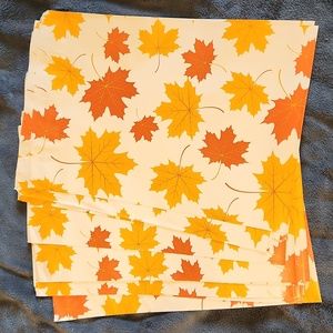 ‼️2/$10‼️10 pc Fall Leaves 10x13" polymer Polymailer envelopes